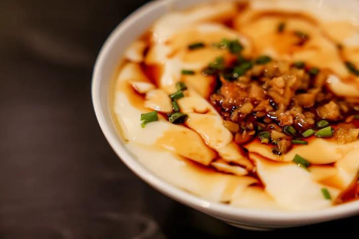 东方宝泰购物广场美食_和丰楼豫园食集_焕新东方美学小吃广场