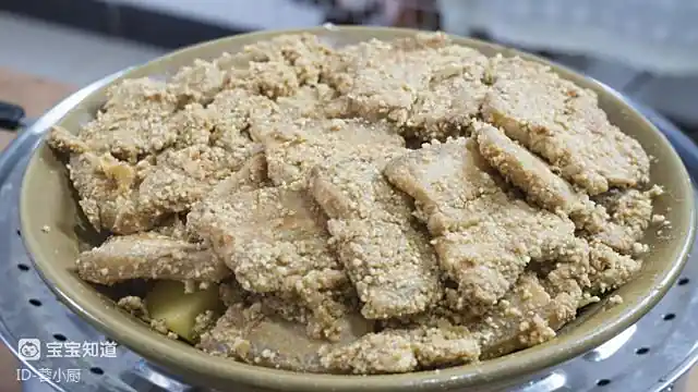 粉蒸肉 家常做法 五花肉红薯粉蒸肉_蒸出来的美味