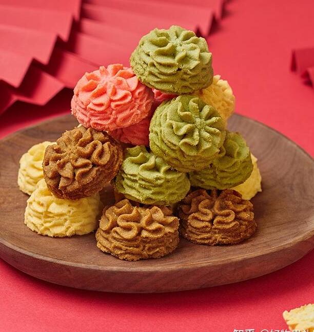 美食女孩礼物推荐_给女朋友买一箱零食_网红零食礼盒