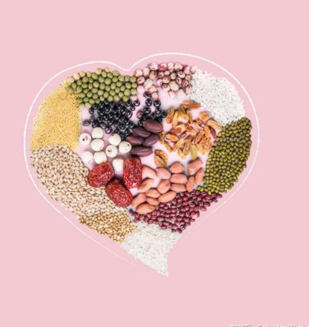 网红零食礼盒_美食女孩礼物推荐_给女朋友买一箱零食