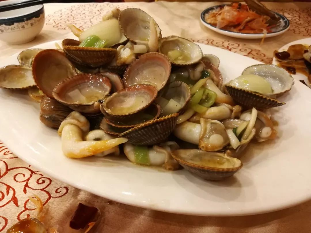 蛤蜊种类与烹饪方法_适合做菜的蛤蜊特点_贝壳类海鲜怎么吃