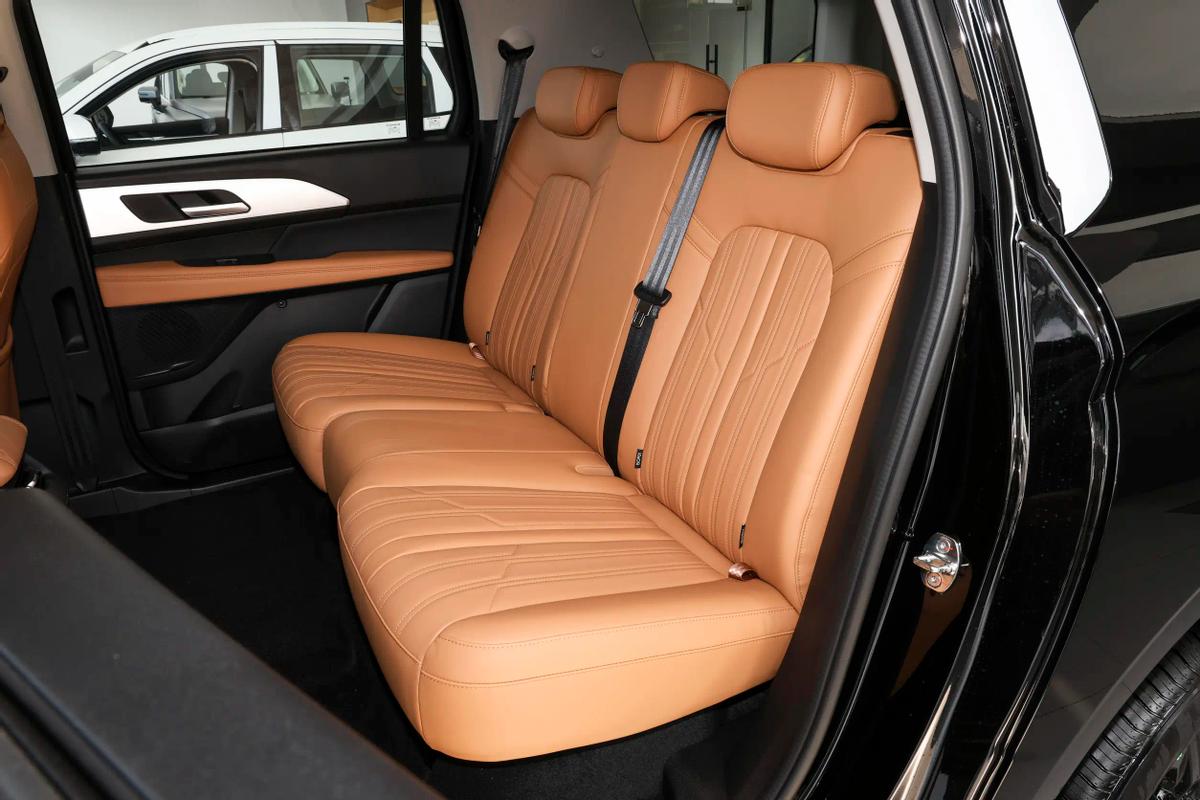 2025款哈弗H5上市_哈弗H5黑化设计_哈弗h5四驱价位