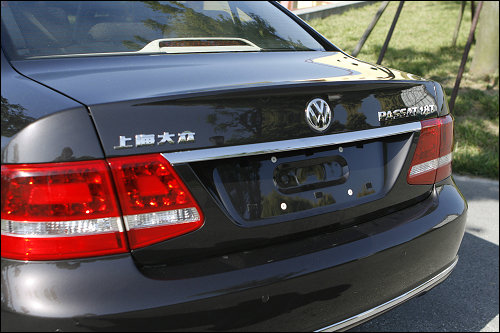 新车价帕萨特领驭1.8t_大众新领驭 内饰简约_大众新领驭 外观设计