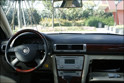 大众新领驭 外观设计_新车价帕萨特领驭1.8t_大众新领驭 内饰简约