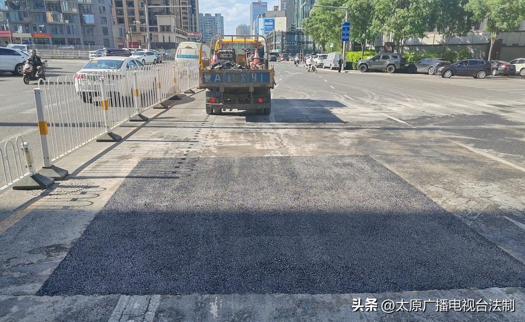 太原市道路塌坑抢修_市政部门应急事件处置_道路塌陷抢修施工方案