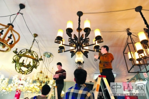 古镇灯饰网价款_古镇灯都直销基地建设_古镇灯饰全球市场布局