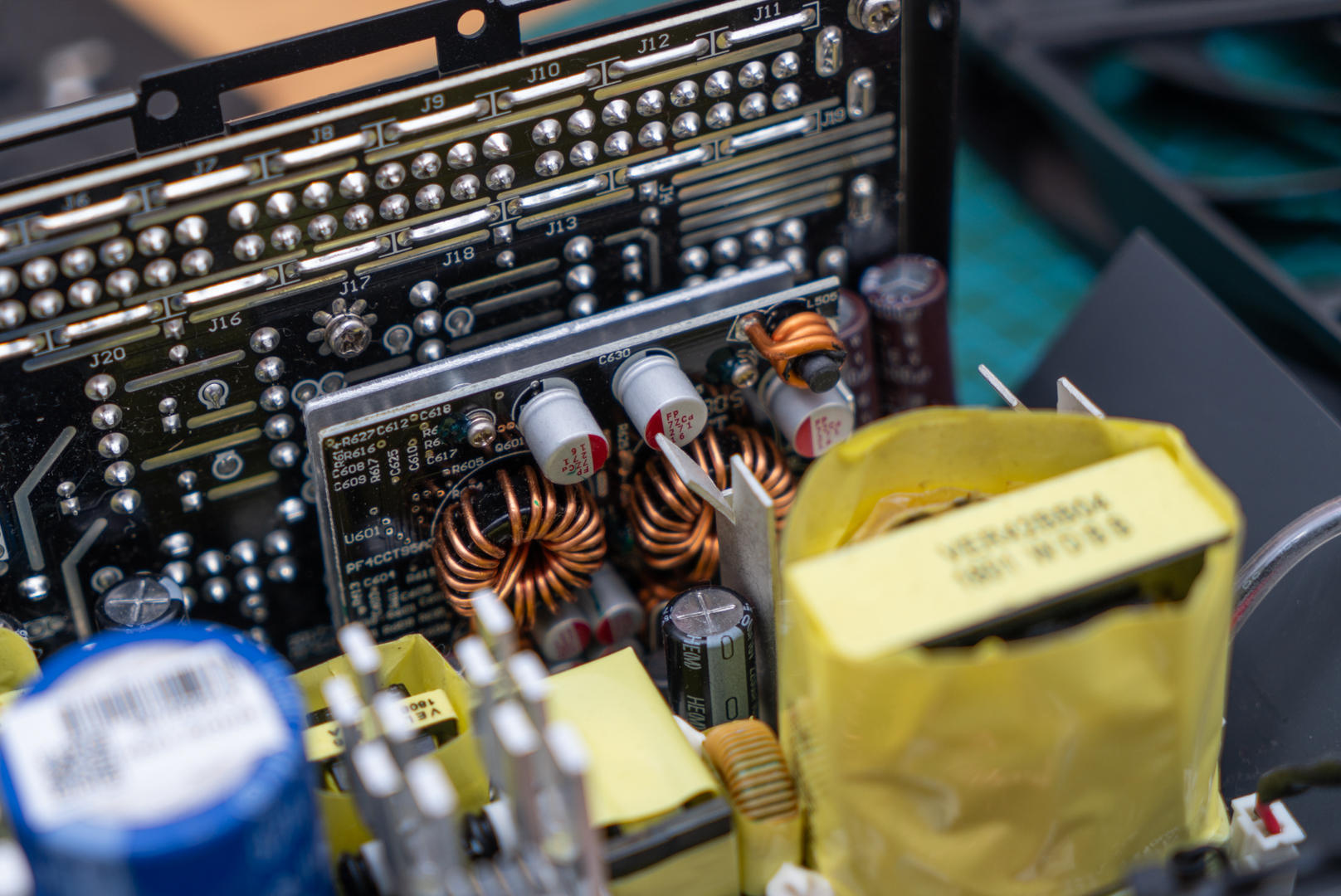 安钛克电源怎么保修_高端金牌全模组电源_安钛克HCG-X1000电源评测