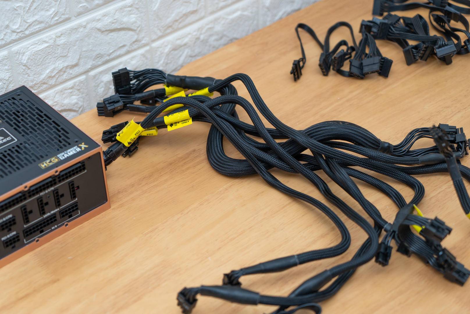 安钛克HCG-X1000电源评测_高端金牌全模组电源_安钛克电源怎么保修