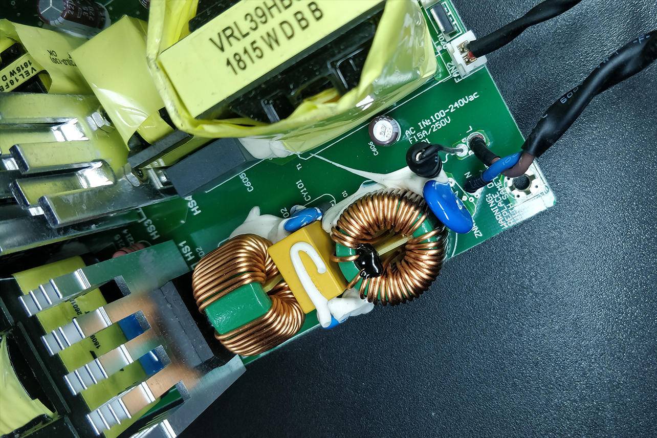 安钛克HCG750W 80PLUS金牌电源_海韵FOCUS+电源方案安钛克HCG750_安钛克电源怎么保修