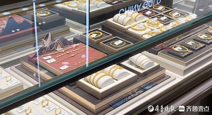 招金银楼投资金条购买和回收价格_多家品牌金饰重回6字头_济南黄金价格下跌