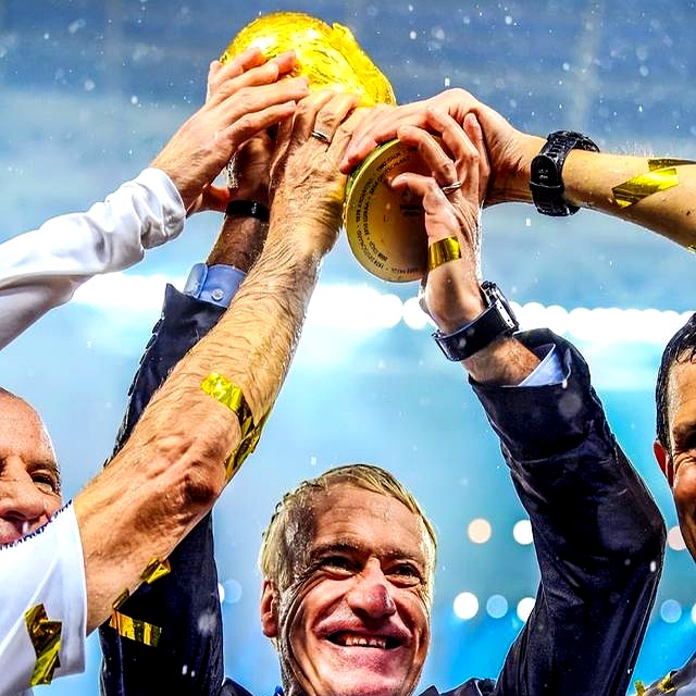 世界杯冠军主帅薪资差异_国家队教练薪水_驾校教练收入