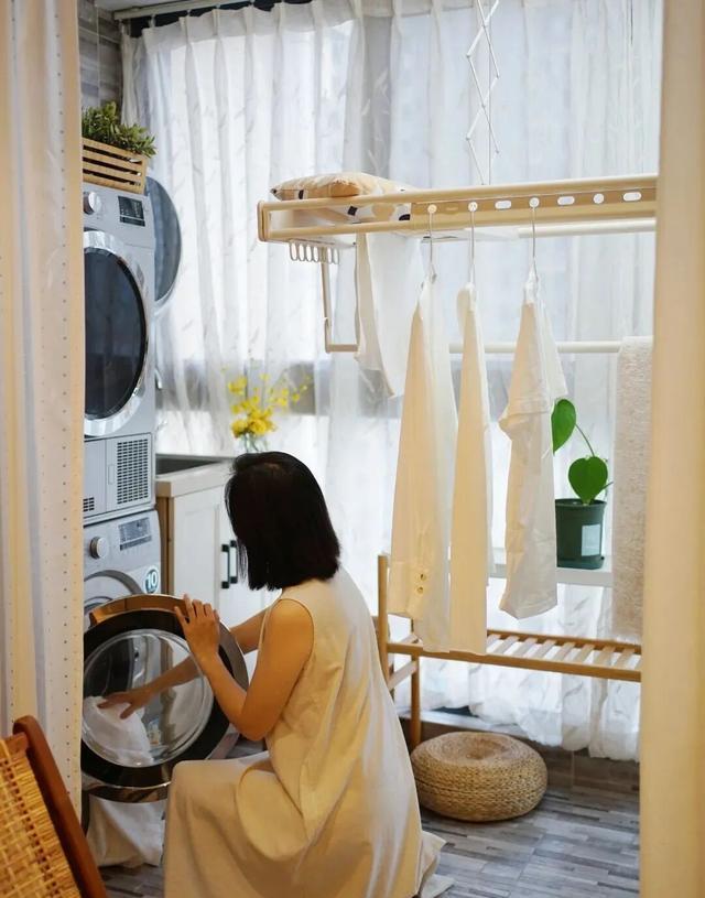 洗衣机 阳台 卫生间_阳台洗衣机_独立洗衣房方案