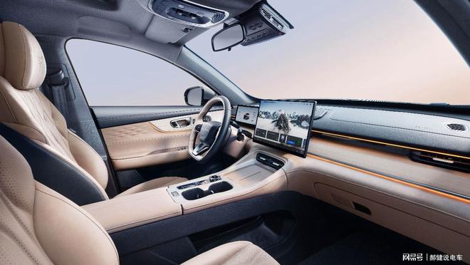 奇瑞v6报价_奇瑞风云T8 C-DM5.0混动系统 5+2座超级电混SUV