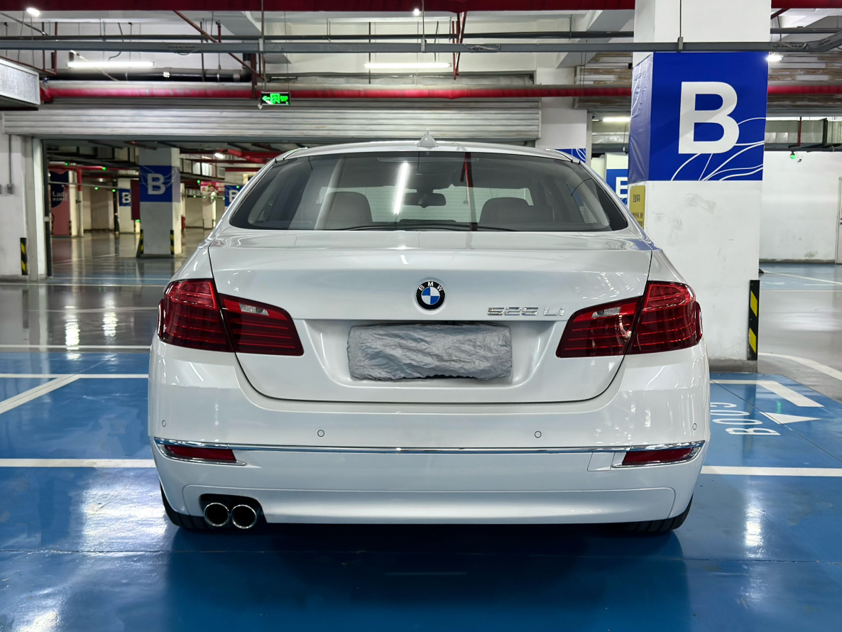 11万拿下宝马5系,2.0T+8AT,商务家用皆宜!(图4) 宝马5系二手车市场行情_宝马525保养周期及费用_宝马5系2014款525Li豪华设计套装