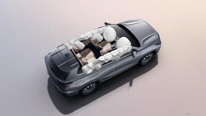 奇瑞风云T8混动王者 国民标杆 10万级5+2座超级电混SUV_奇瑞v6报价