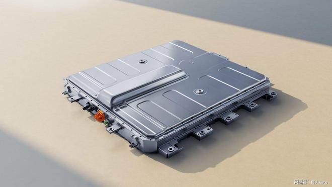 奇瑞v6报价_奇瑞风云T8混动王者 国民标杆 10万级5+2座超级电混SUV