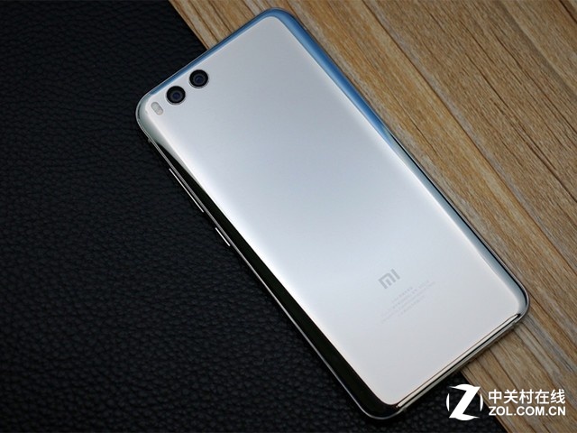 ZOL手机沸点榜TOP 8 苹果霸屏小米倒数