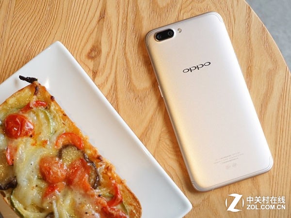 ZOL手机沸点榜TOP 8 苹果霸屏小米倒数