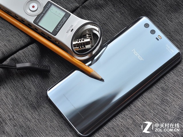 ZOL手机沸点榜TOP 8 苹果霸屏小米倒数