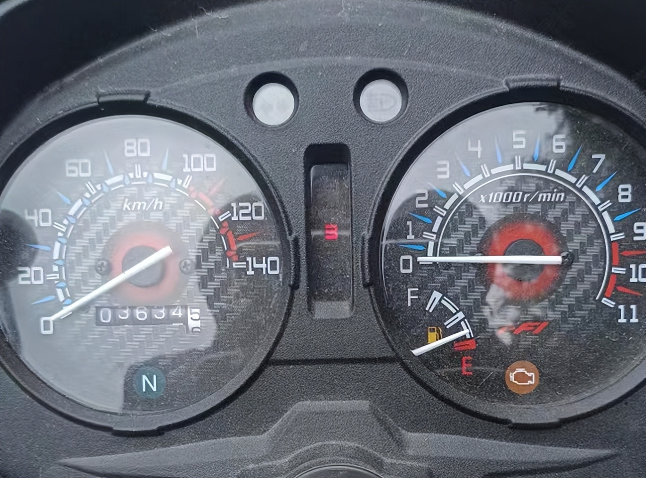 本田摩托幻影150报价_雅马哈天剑150z 飞致150 本田幻影150