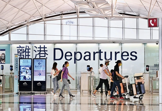 疫下千万富翁财富变化_香港收入中位数_香港千万富翁调查2021