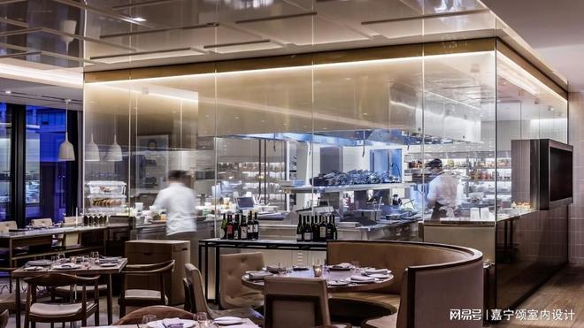 【嘉宁颂】西城展览路餐馆装修设计:麻辣香锅串串店的独特魅力(图2) 餐饮店面装饰设计图片_麻辣香锅店设计风格_北京西城餐饮装修设计