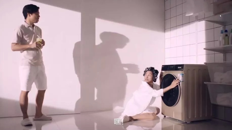 泰国广告特点_泰国广告小男孩存钱_煽情走心搞笑幽默