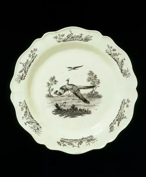 韦奇伍德 陶瓷历史 红色陶土_骨瓷装饰盘