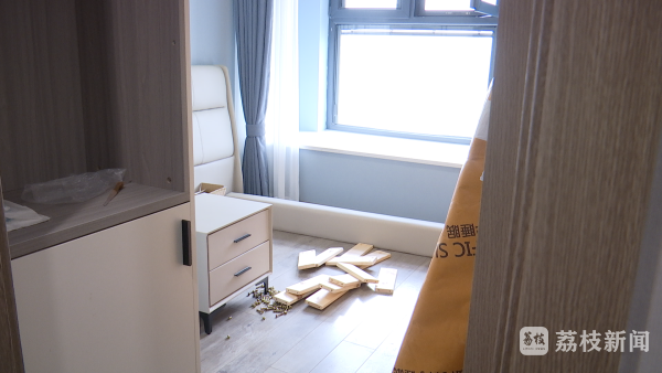 品牌商家售卖“三无”家具?商家承认把关不严并退货|解忧帮(图6) 家具无品牌信息_商家提供不出合法手续_定制家具厂家