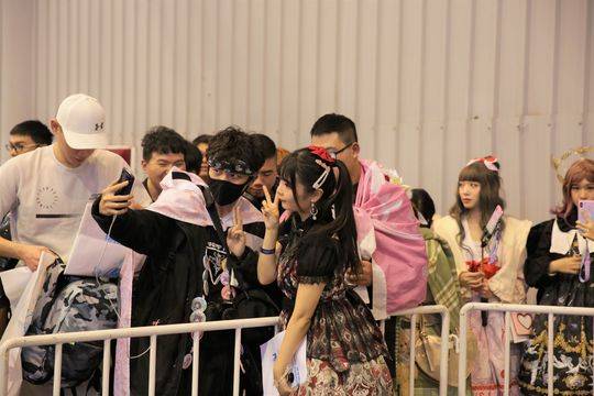 宅舞是什么_宅舞摄影如何收费_BilibiliWorld成都站