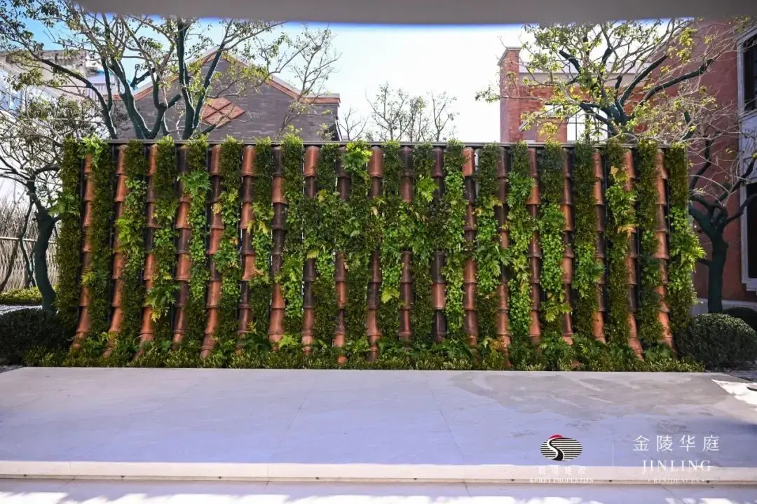 上海金陵华庭冲击20万每平米价格_上海房子均价2025_上海外滩豪宅价格趋势分析