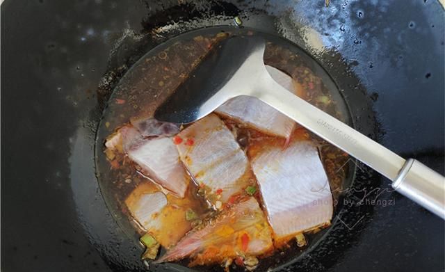 大连鸦片鱼多少钱一斤_舌头鱼 辣酱烧舌头鱼 大连杂拌鱼