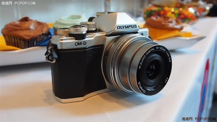 佳能EOS M2可换镜头便携数码相机_2000元以下白菜价微单_哪款数码单反相机性价比高