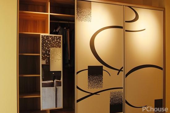 衣柜推拉门轨道安装方法 推拉门衣柜价格(图5) 衣柜推拉门轨道安装方法 推拉门衣柜价格