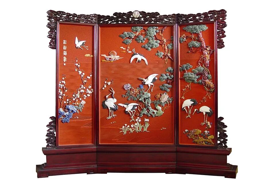 【分享】桌、凳、几、屏......认识绝美传统家具(图14) 雕漆嵌玉《松龄鹤寿》地屏-刻漆真金挂画_刻漆贴金座屏_扬州中式家具_扬州漆器厂有限责任公司