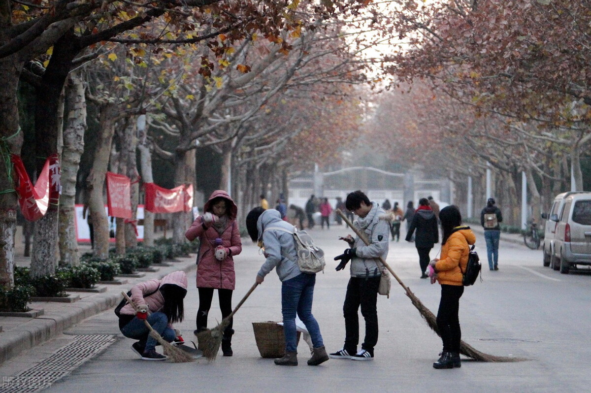 河南已转设大学_郑州经贸学院转设_河南科技学院新科学院怎么样