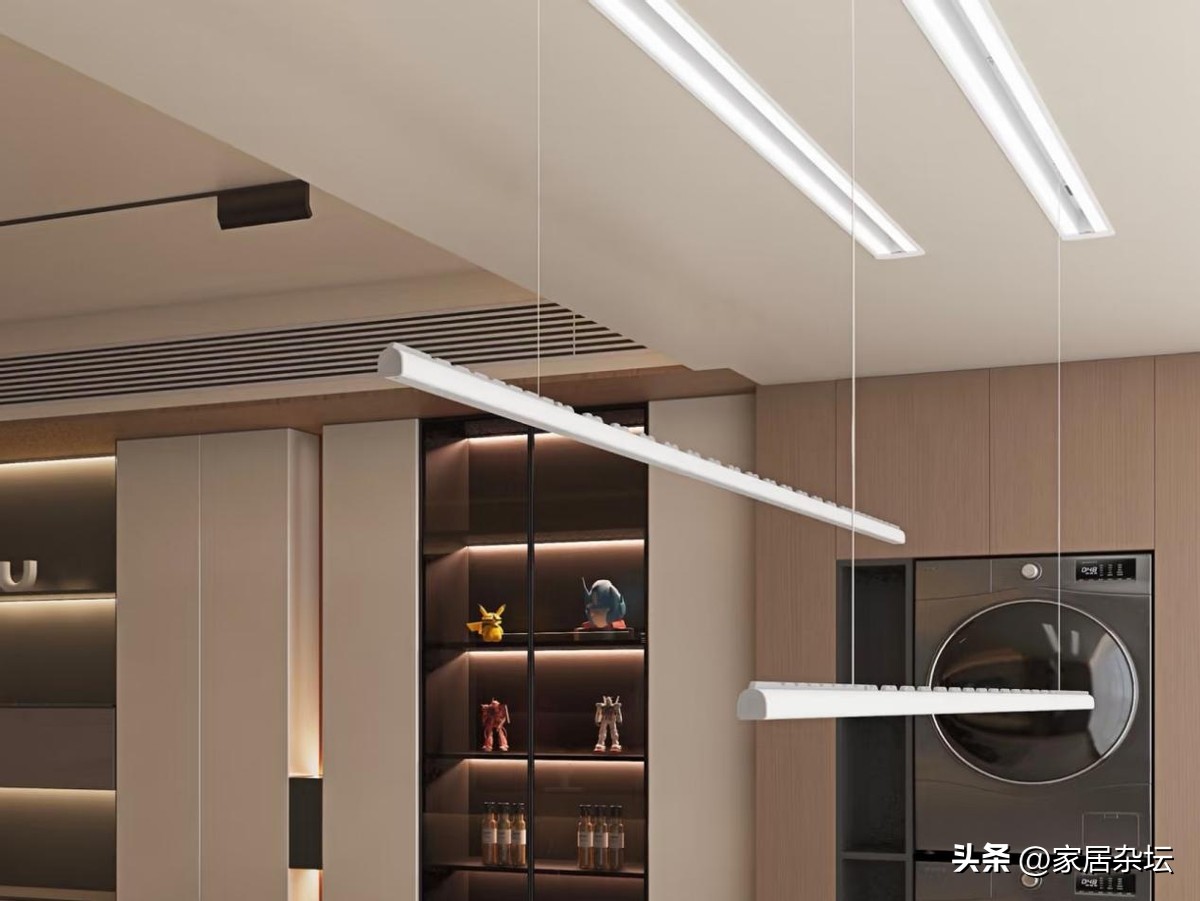 还得是年轻人脑子活:换个思路装修,家居痛点立即被解决,还省钱(图7) 解决家居痛点的装修设计_厨房门装修效果图小户_隐形晾衣架装修