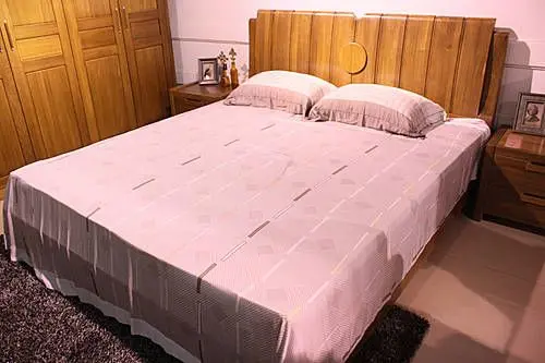 导购：特价热卖周康弗尔实木卧房家具四款荐