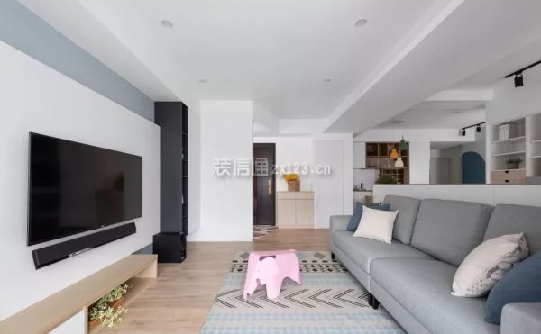 小户型客厅怎么布置?7种布置方案,小客厅也能显大气!(图4) 矮墙隔断装修效果图