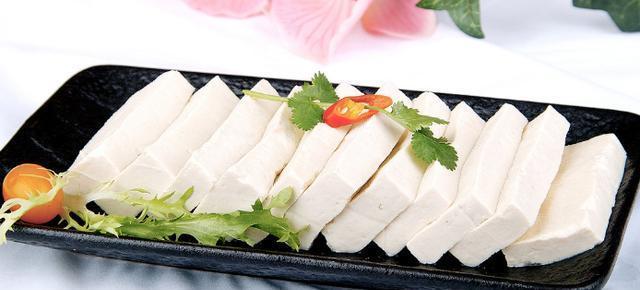 山东八大菜系_鲁菜菜系_鲁菜百花大虾