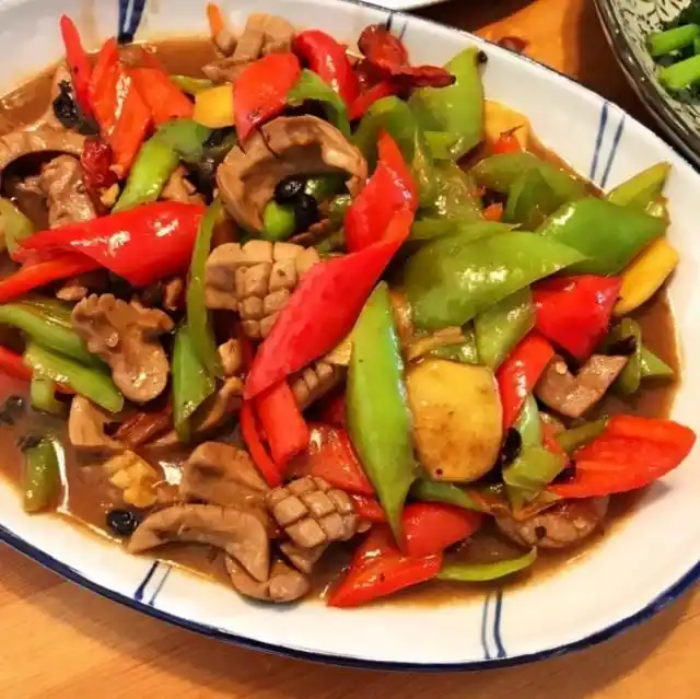 山东鲁菜经典菜系_鲁菜图片高清_一品豆腐葱爆海参糖醋里脊