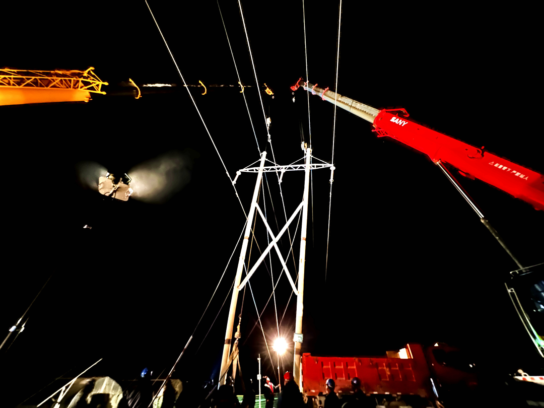 10kv配电网倒杆断线抢修方案_国网临夏供电公司杆塔加固_110千伏1112祁东线外破抢修