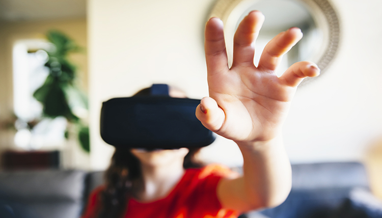 VR概念股年报分析_华闻传媒 vr_A股虚拟现实概念股