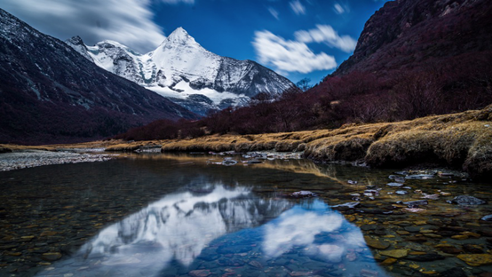 暴风科技澳旅合作_华闻传媒 vr_VR旅游投资布局