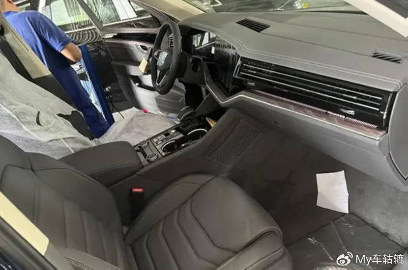 2024广州车展新车首发_奥迪A5L华为智能驾驶_大众途锐2025款报价v6