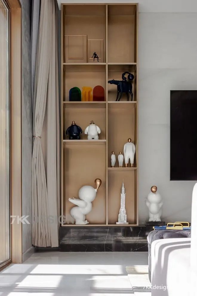 上海480㎡豪宅,私家电梯+影音室+游乐园,等我有了别墅也要这样装(图18) 90房子装修设计效果图_别墅设计_品质生活