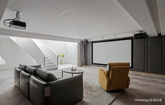 上海480㎡豪宅,私家电梯+影音室+游乐园,等我有了别墅也要这样装(图66) 90房子装修设计效果图_品质生活_别墅设计