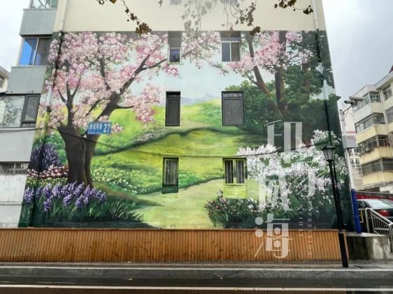 美“画”威海!(图6) 新威附路艺术街区_个性墙面涂鸦图片大全_威海彩绘街道