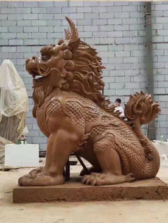 铜雕麒麟在现代家居装饰应用_铜雕麒麟在公共场所装饰作用_铜雕麒麟报价