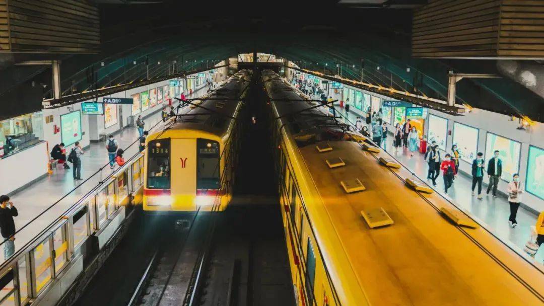 赞爆!彩虹般的广州地铁!附4大站点美食地图,快跟着一站站打卡!(图2) 广州地铁各线路特色站点_广州地铁线路颜色_广州地铁4号线美食